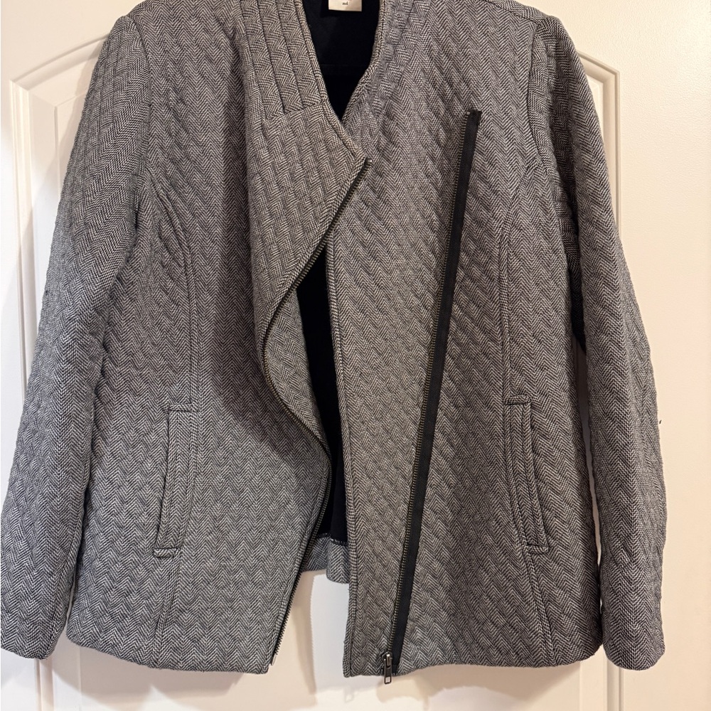 CAbi Quilted Heather Gray Asymmetric Zip Blazer